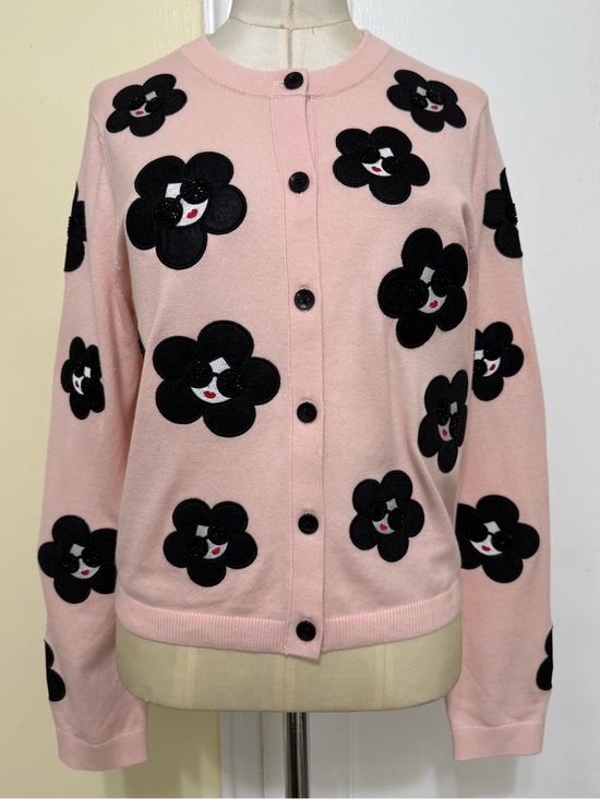 Alice + Olivia Sweaters - Alice + Olivia
Ruthy Flower Stace Face Cardigan  in English rose